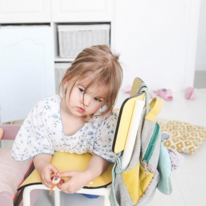 Chaise d’écolier Enfant Little Suzie – Dossier & Assise Uni Jaune Citron - Pieds Blancs