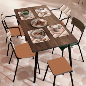 Table Retro Véra Rectangulaire 160×80 – imprimé Bois Foncé Pieds Noirs