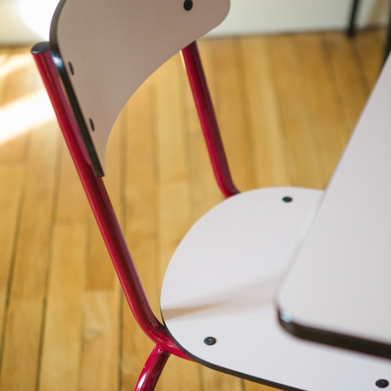 NEW Chaise d’écolier Adulte Suzie Stratifié Dossier & Assise uni Rose Poudré - Pieds Bordeaux